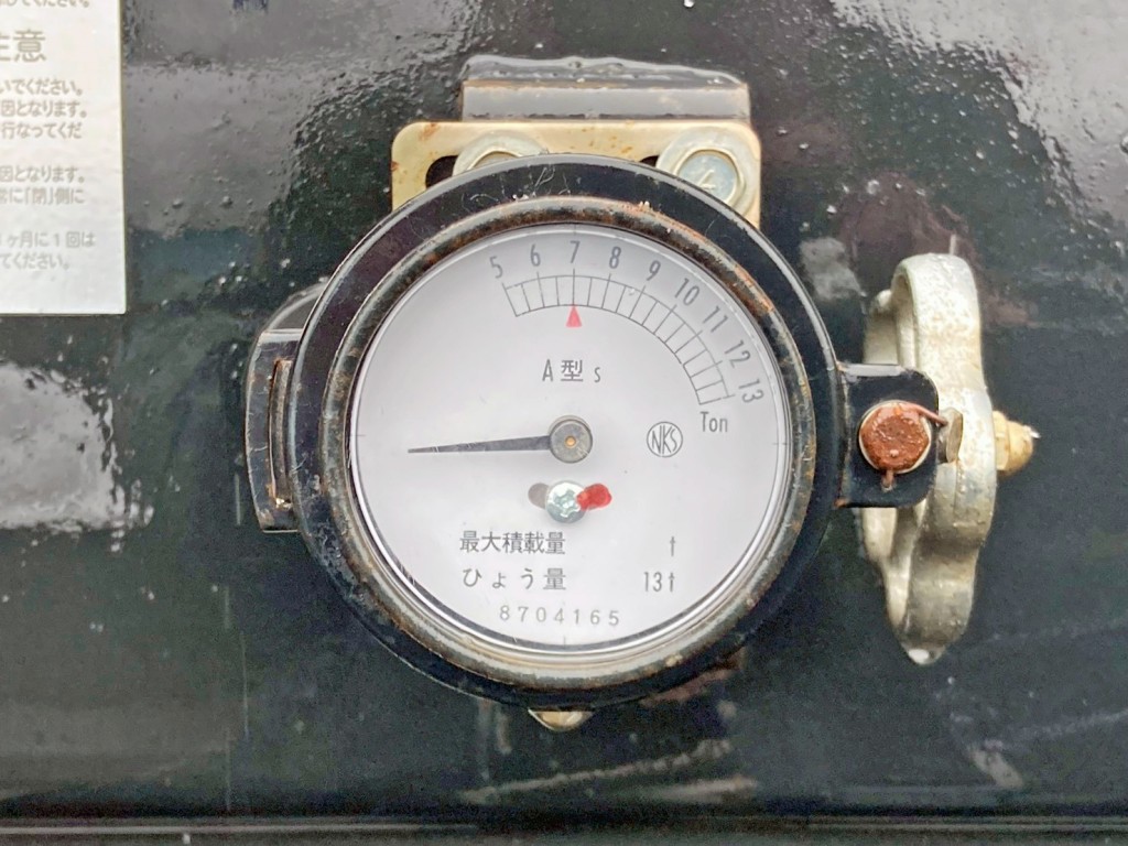 自重計です。|三菱 ファイター 2KG-FK62FZの写真18