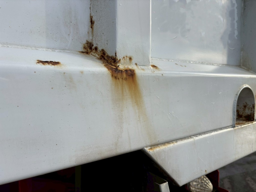 いすゞ ギガ QKG-CXZ77ATの写真26