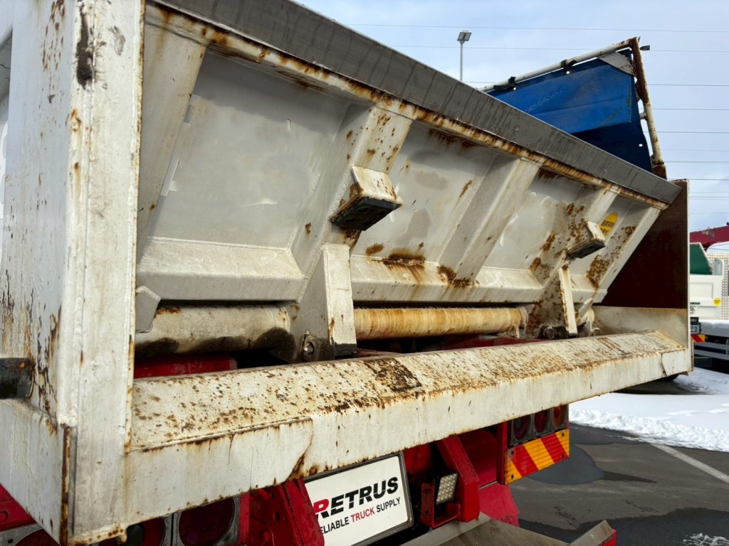 いすゞ ギガ QKG-CXZ77ATの写真27