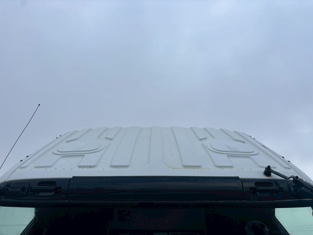 いすゞ ギガ QKG-CXZ77ATの写真37