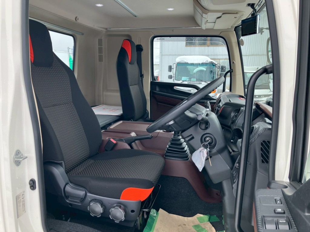 日野 レンジャー 2PG-FD2ABA(2WD)の写真7