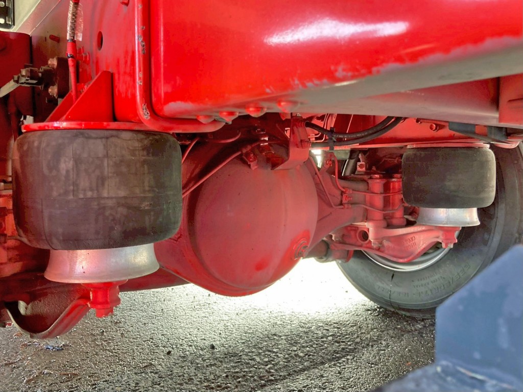 エアサスです。|日野 レンジャー 2KG-FC2ABG(2WD)の写真5