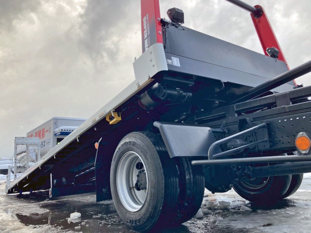 いすゞ フォワード 2RG-FRR90S2(2WD)の写真11