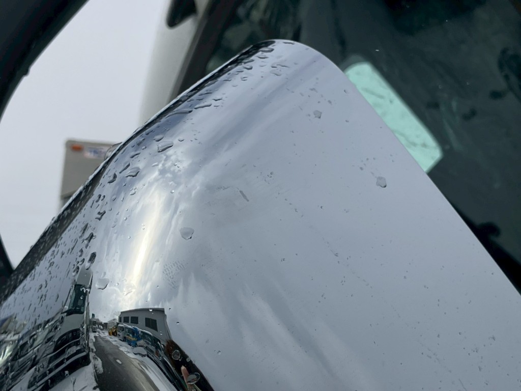 助手席側ミラーカバーにキズがあります。|三菱 スーパーグレート 2KG-FS70HZの写真21