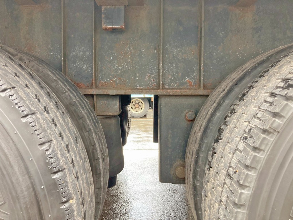 エアサスです。(昇降レバーは付いておりません)|日通  NT27R001の写真5