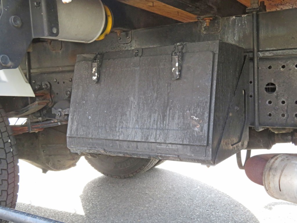 工具箱付きです。|いすゞ フォワード PKG-FRR90S2(2WD)の写真34