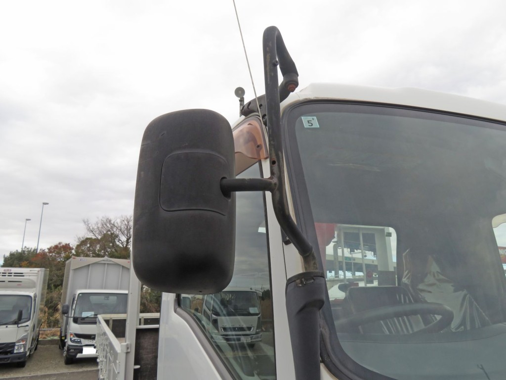 いすゞ フォワード PKG-FRR90S2(2WD)の写真44