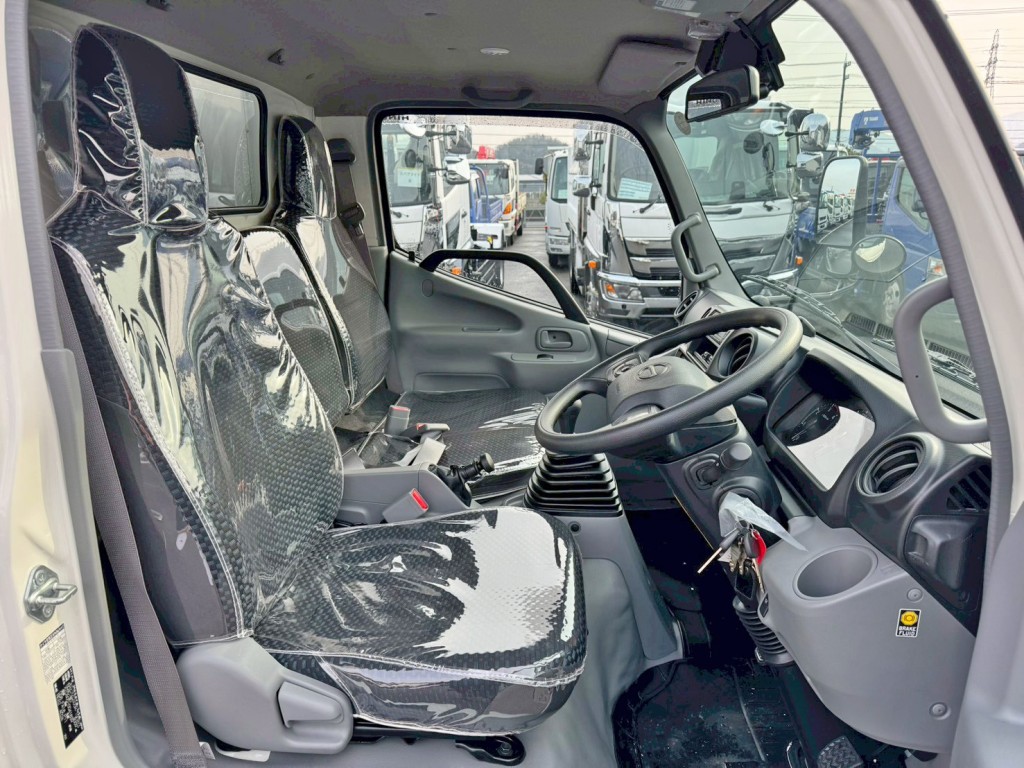日野 デュトロ 2KG-XZC605M(2WD)の写真7