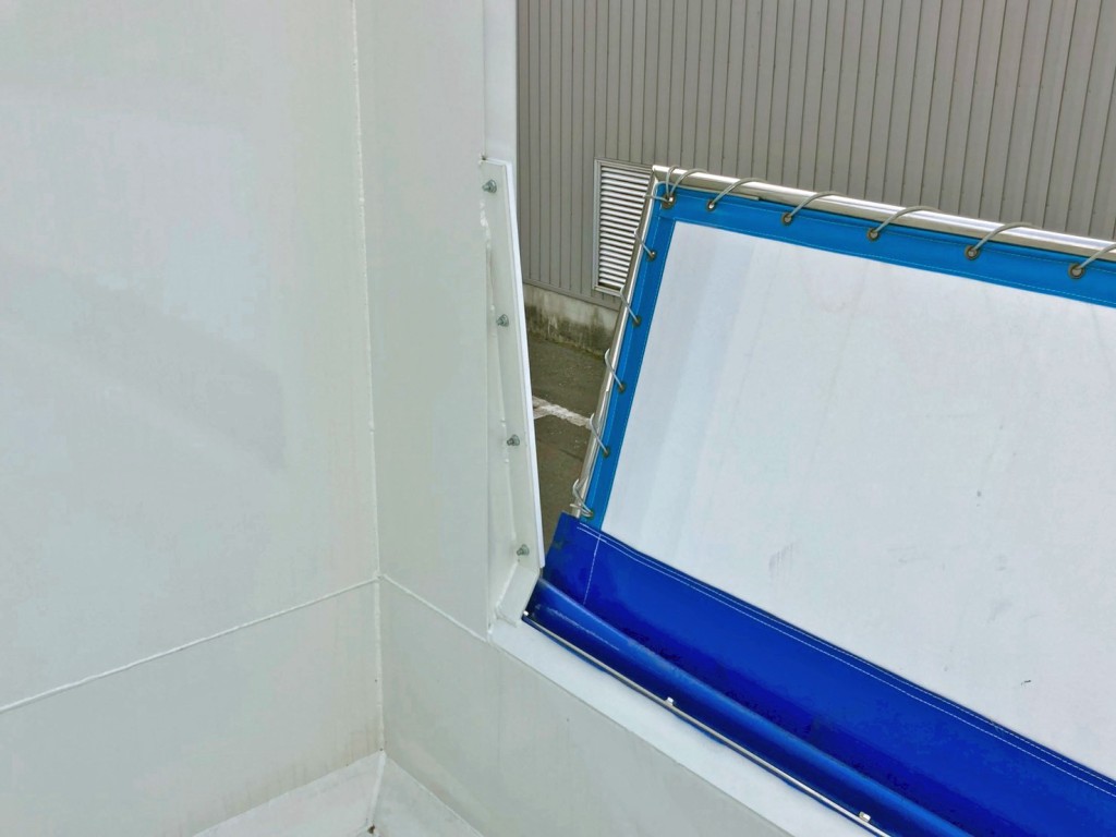 運転席側ストッパーの状態です。|日野 プロフィア 2DG-FS1AJEの写真12