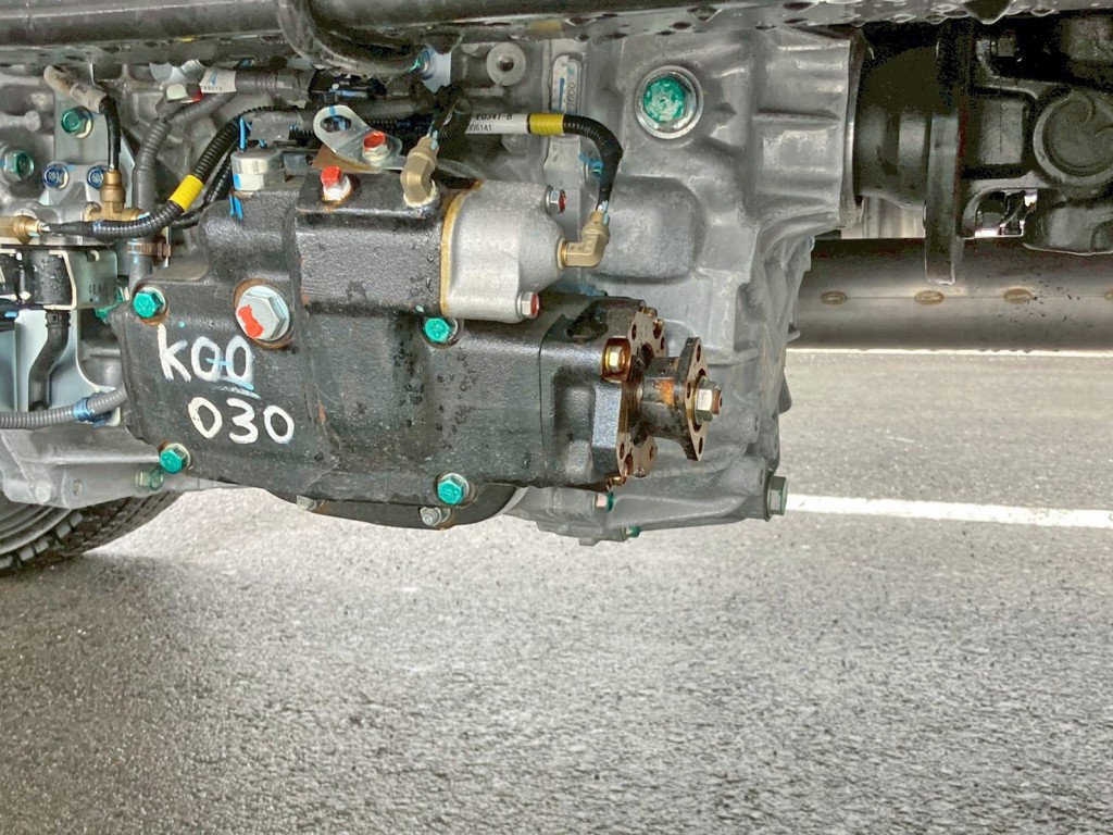 PTO付きです。|日野 レンジャー 2KG-FE2ACAの写真10