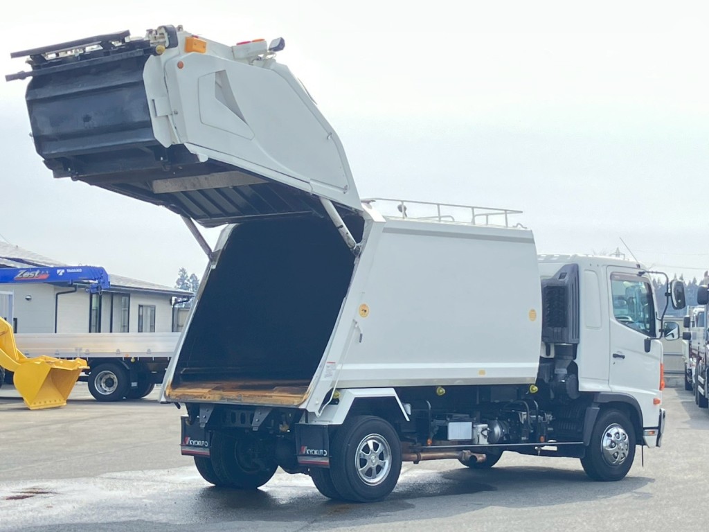 日野 レンジャー TPG-FD7JGAA(2WD)の写真4