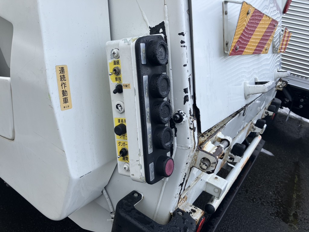 日野 レンジャー TPG-FD7JGAA(2WD)の写真6