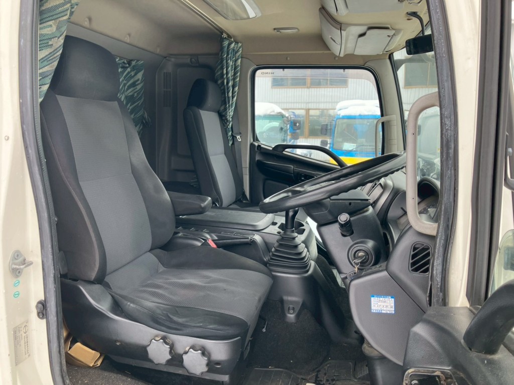 日野 レンジャー TPG-FD7JGAA(2WD)の写真7