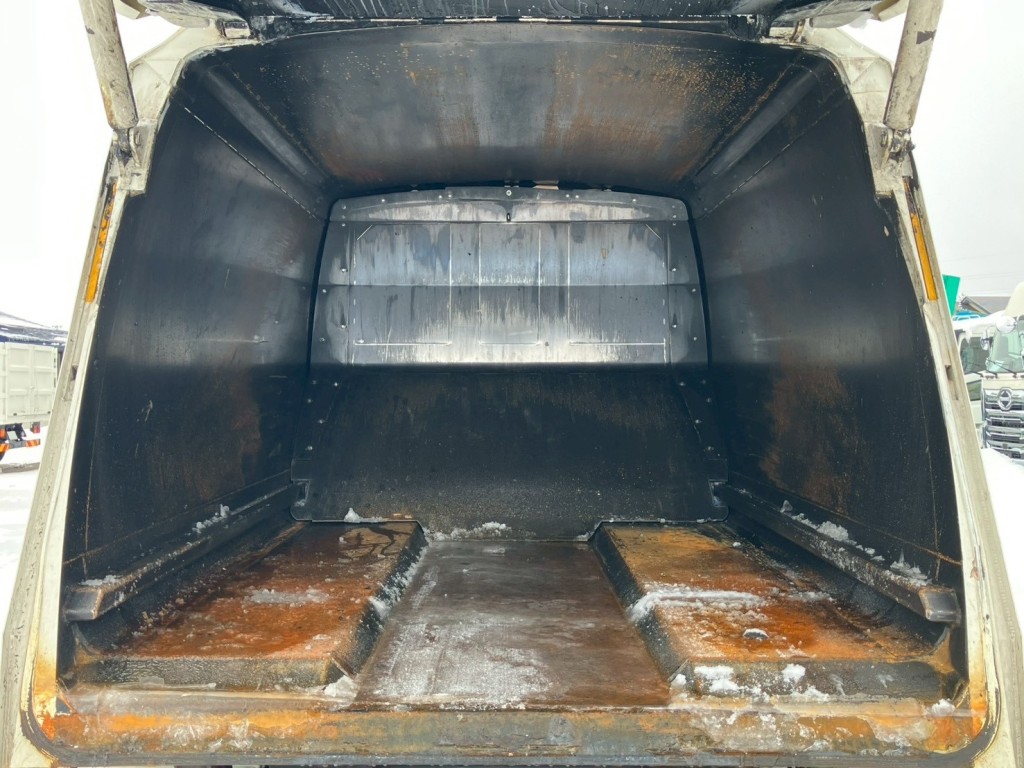 日野 レンジャー TPG-FD7JGAA(2WD)の写真14