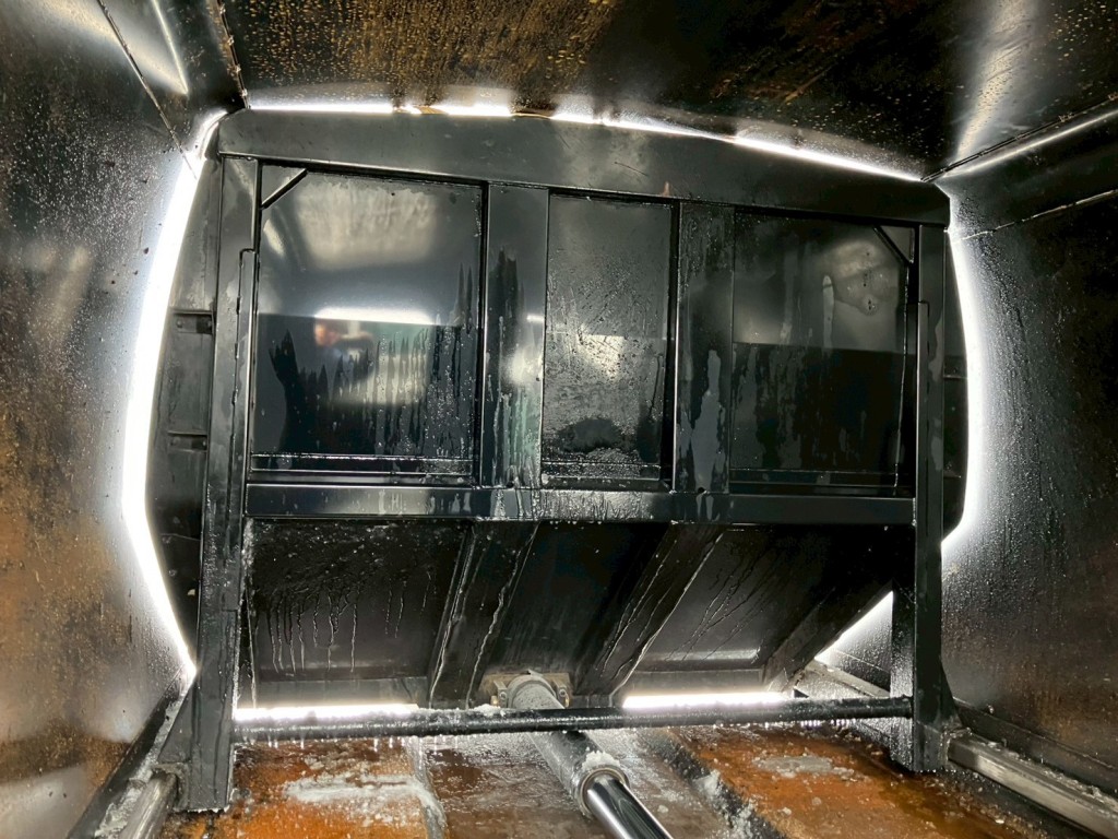 日野 レンジャー TPG-FD7JGAA(2WD)の写真16