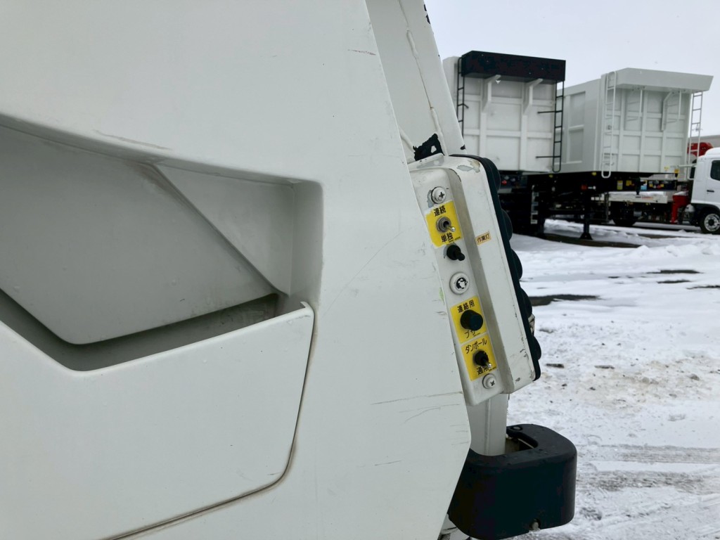 日野 レンジャー TPG-FD7JGAA(2WD)の写真32