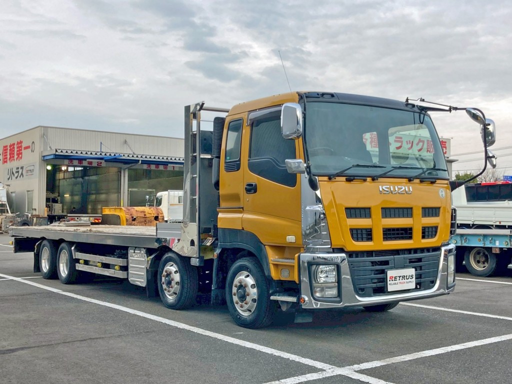 ホイールはアルミ製です。|いすゞ ギガ QKG-CYH77Aの写真2