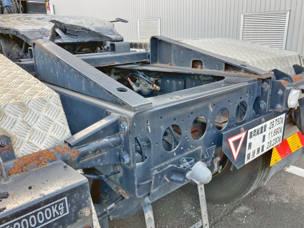 いすゞ ギガ QDG-EXZ52AJの写真6