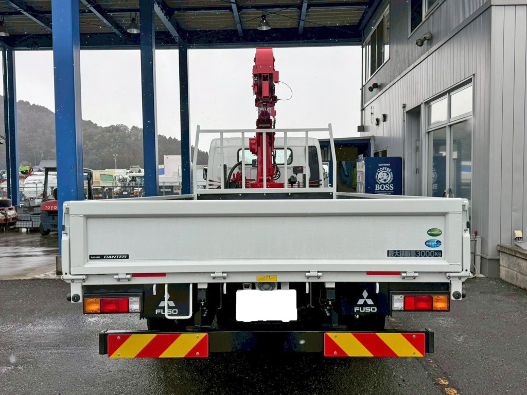 リヤ周りの状態です。|三菱 キャンター 2RG-FEB80(2WD)の写真10