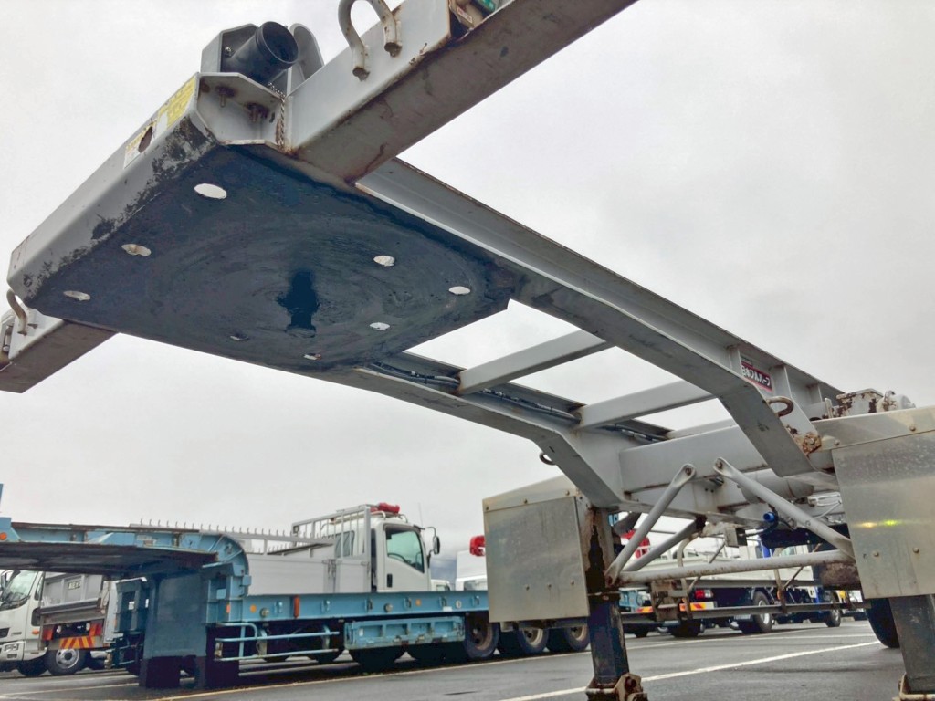 下回りの状態です。(前方)|フルハーフ KFKGF240Nの写真9