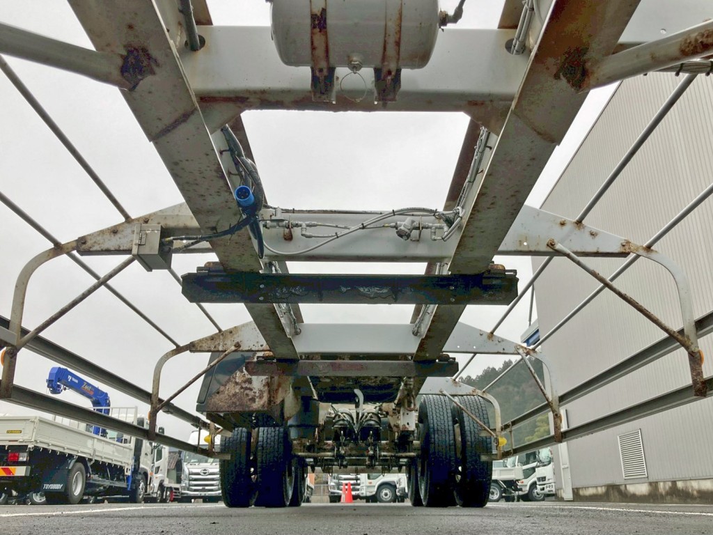 下回りの状態です。(中央部)|フルハーフ KFKGF240Nの写真10