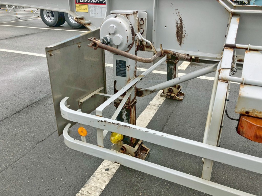 脚は手動式です。|フルハーフ KFKGF240Nの写真39