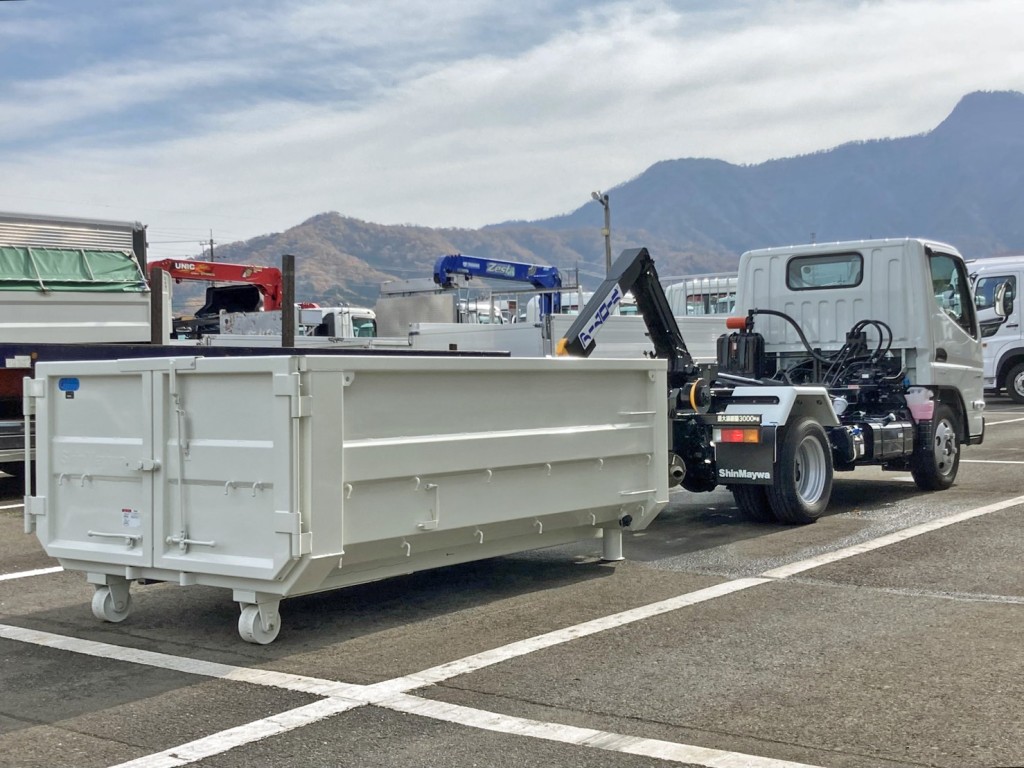 コンテナ脱着時の状態です。|三菱 キャンター 2RG-FBAV0(2WD)の写真6