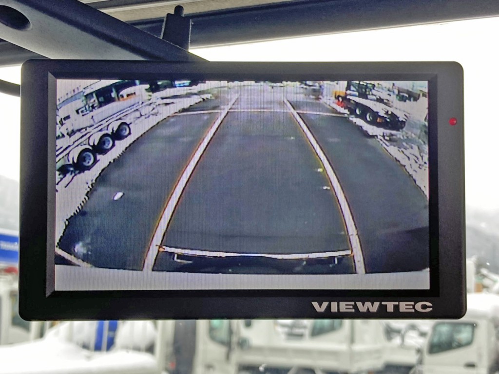 液晶バックモニター付きです。|いすゞ ギガ KL-CYL23Q4の写真42