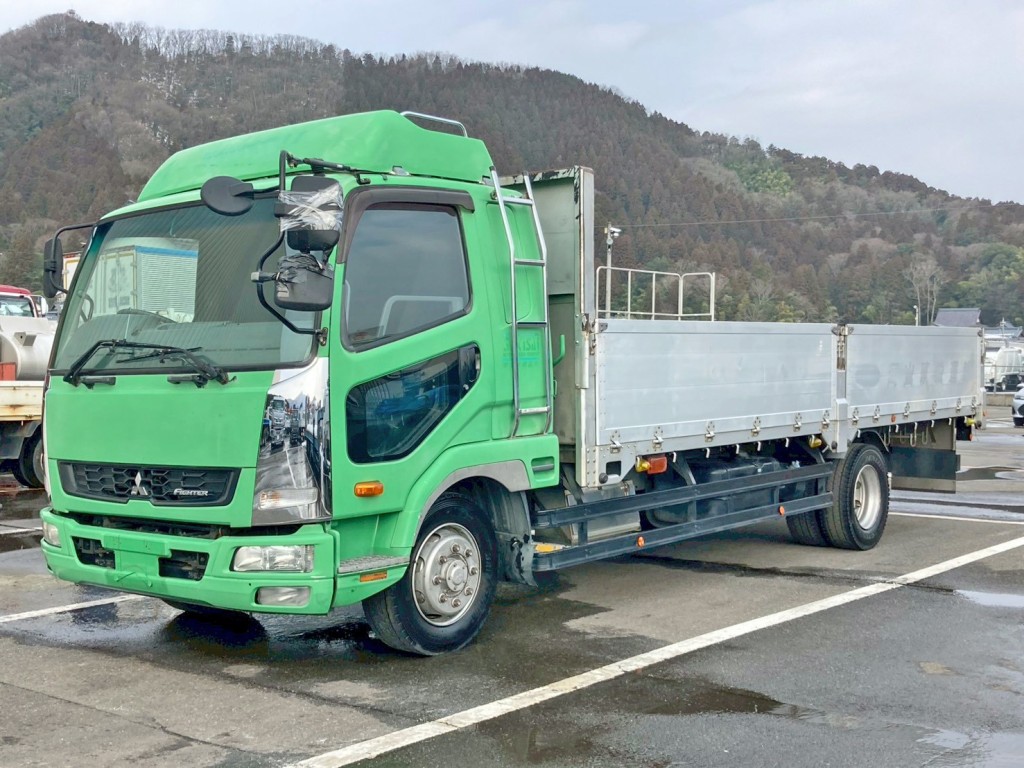 三菱 ファイター QKG-FK62FZの写真1