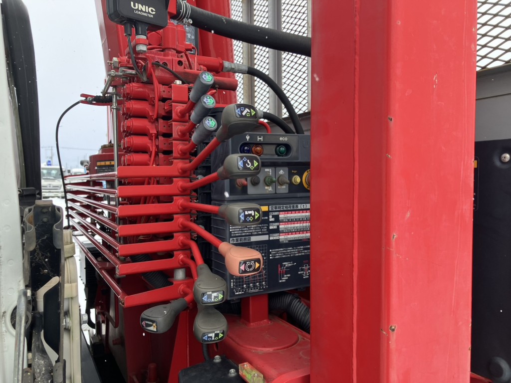 三菱 ファイター 2KG-FK62FYの写真7