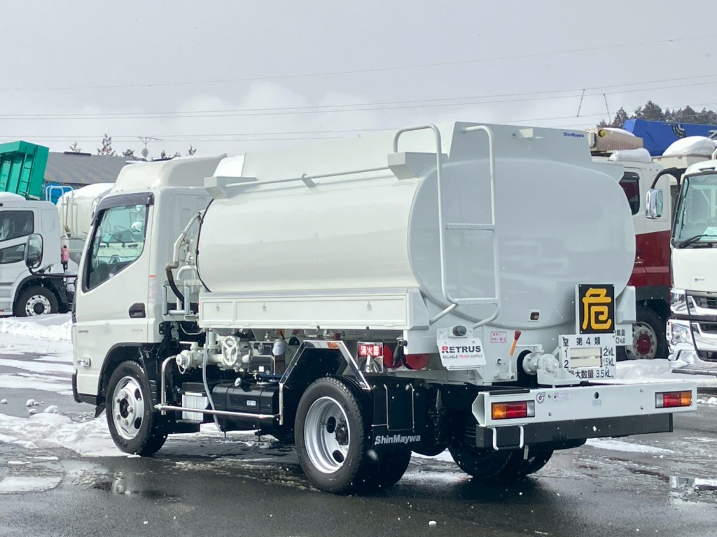 三菱 キャンター 2RG-FGA50(4WD)の写真3