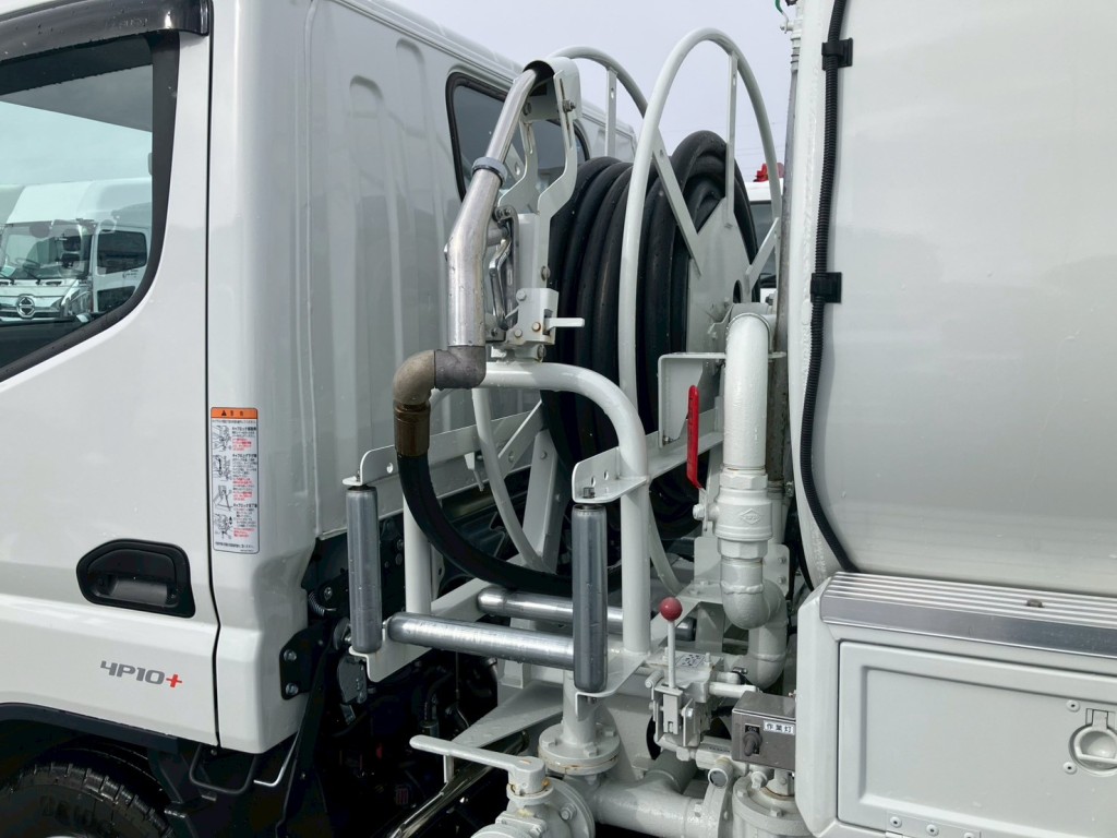 三菱 キャンター 2RG-FGA50(4WD)の写真15