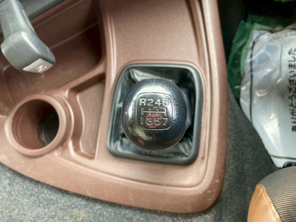 日野 プロフィア 2DG-FS1AHCの写真34