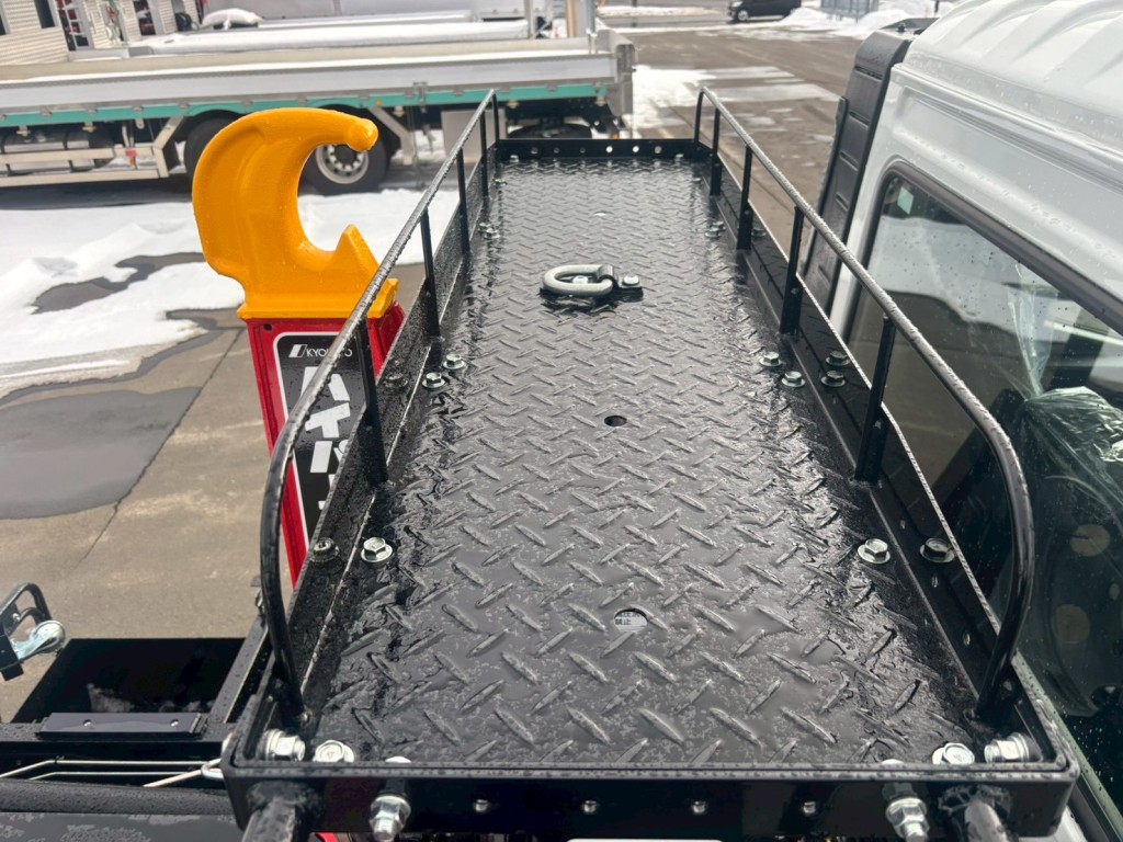 踊り場の状態です。|三菱 ファイター 2KG-FK72F(2WD)の写真10