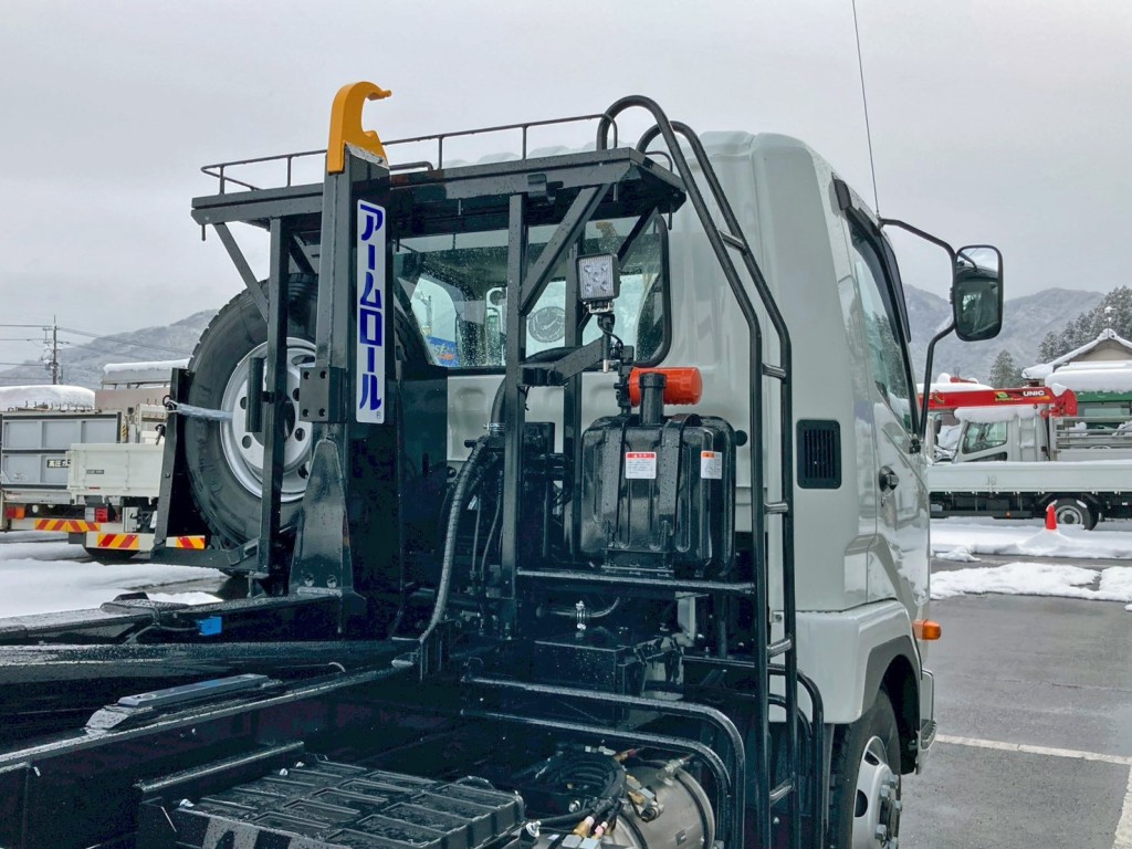 つい立付きです。|三菱 ファイター 2KG-FK72F(2WD)の写真8