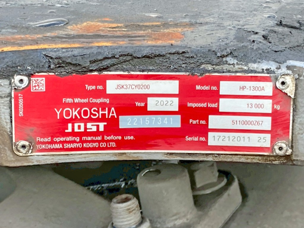 カプラのプレートです。|UDトラックス クオン 2RG-GK5DABの写真15