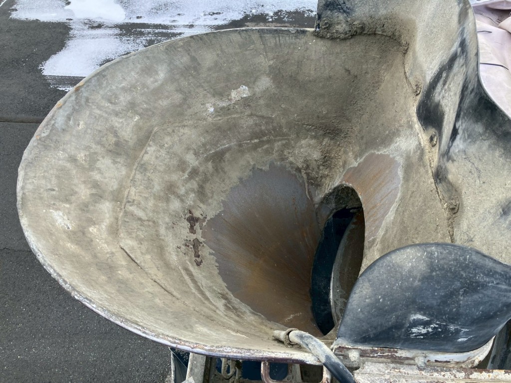 いすゞ ギガ QKG-CXZ77ATの写真13