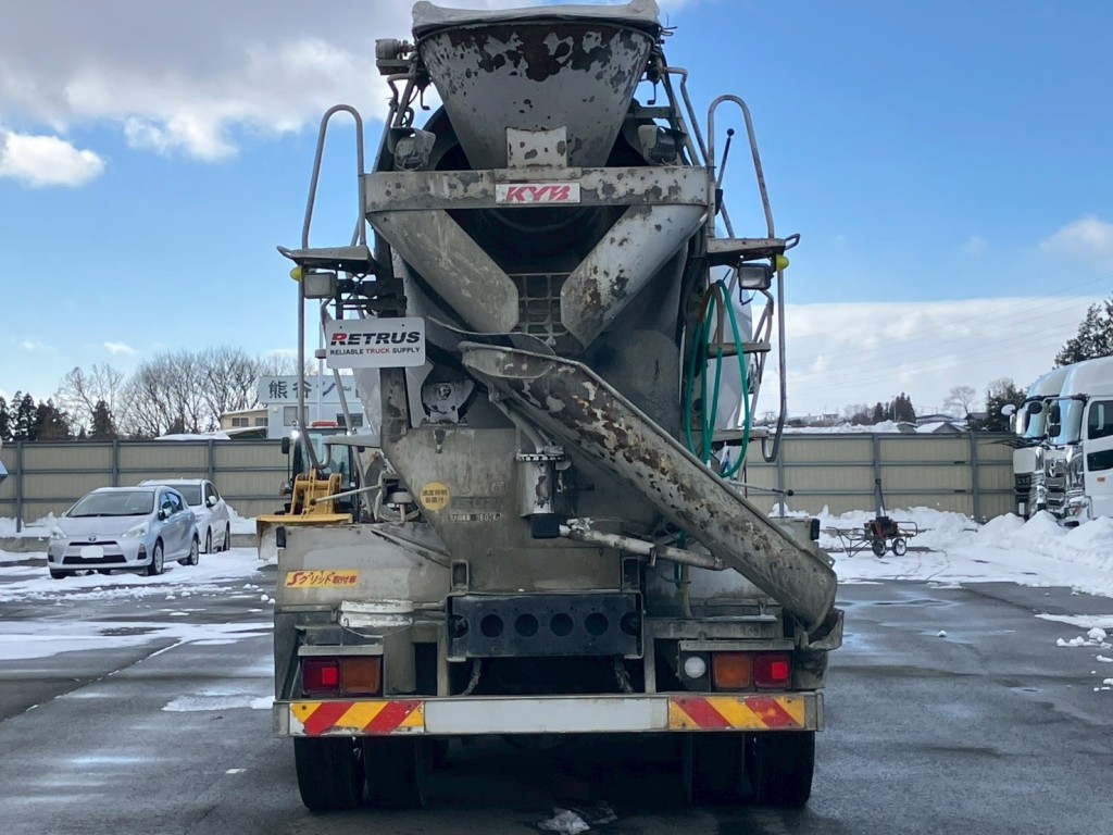 いすゞ ギガ QKG-CXZ77ATの写真17