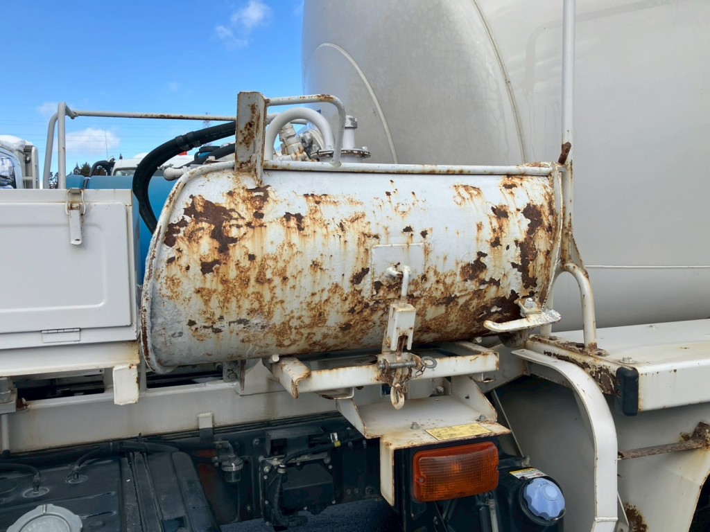 いすゞ ギガ QKG-CXZ77ATの写真33