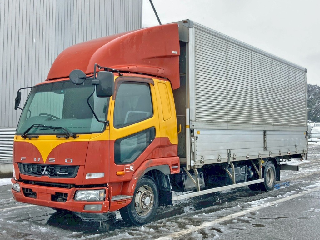 三菱 ファイター TKG-FK61F(2WD)の写真1