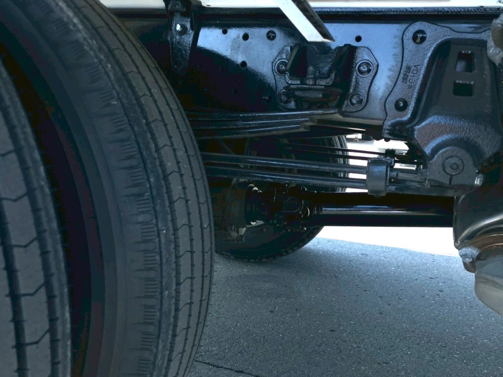 リースサスです。|日野 デュトロ 2WG-XZU701N(2WD)の写真5