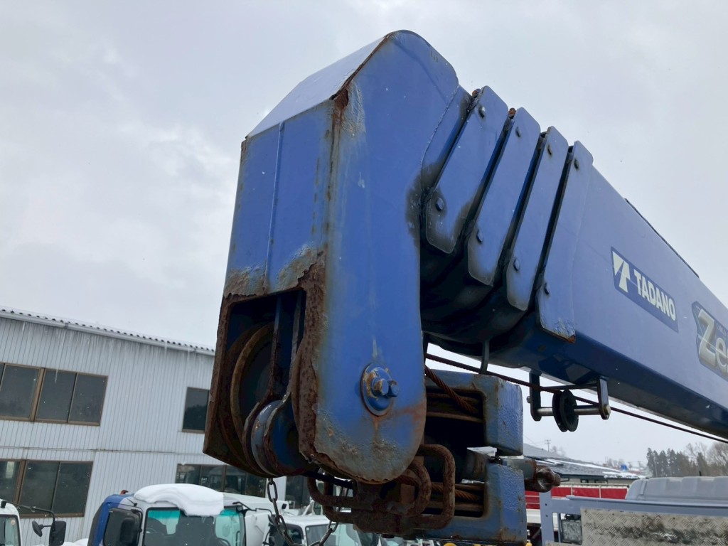 クレーンのブームにサビ・腐食があります。|三菱 スーパーグレート 2PG-FV70HZの写真27