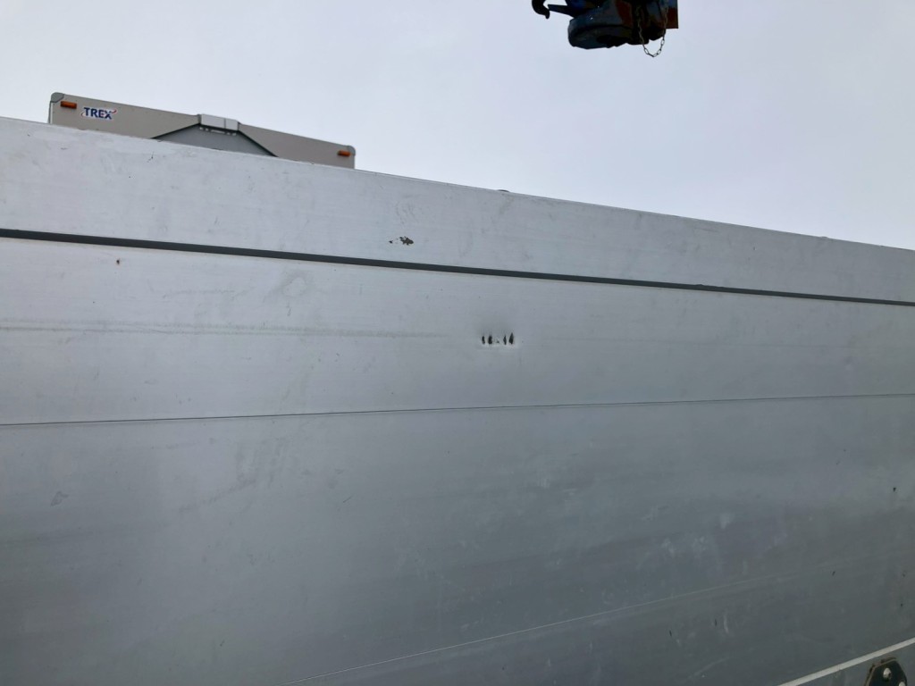 助手席側アオリにキズ・ヘコミがあります。|三菱 スーパーグレート 2PG-FV70HZの写真33