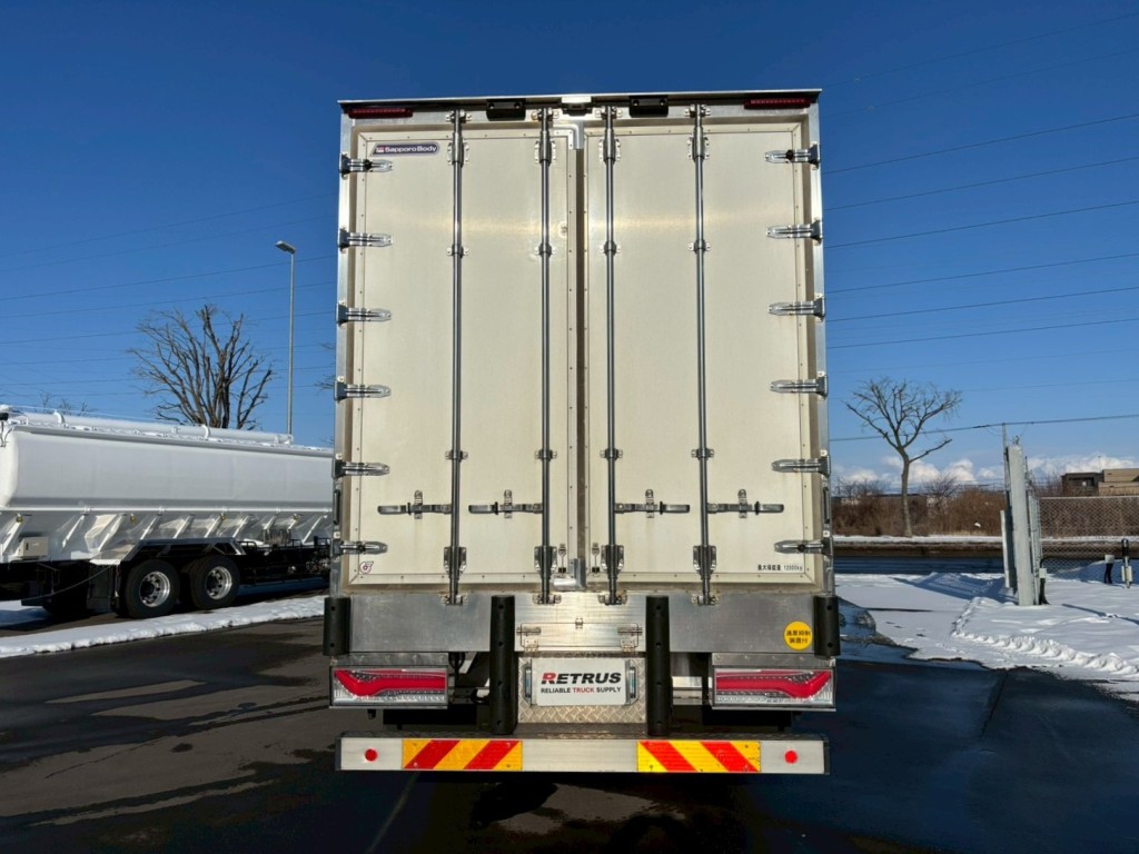 リヤ周りの状態です。|日野 プロフィア 2DG-FS1AHGの写真15