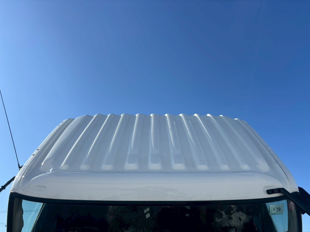 日野 プロフィア 2DG-FS1AHGの写真38