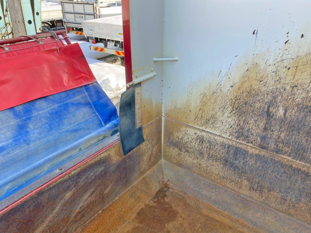 助手席側ストッパーの状態です。|日野 プロフィア 2DG-FS1AGAの写真13