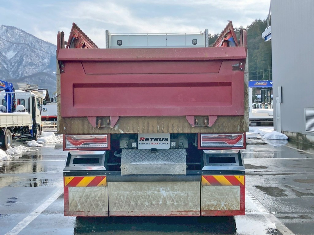 リヤ周りの状態です。|日野 プロフィア 2DG-FS1AGAの写真27