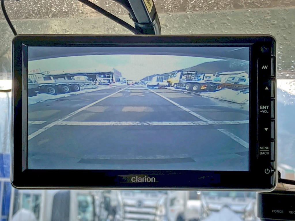 液晶バックモニター付きです。|日野 プロフィア 2DG-FS1EGAの写真34