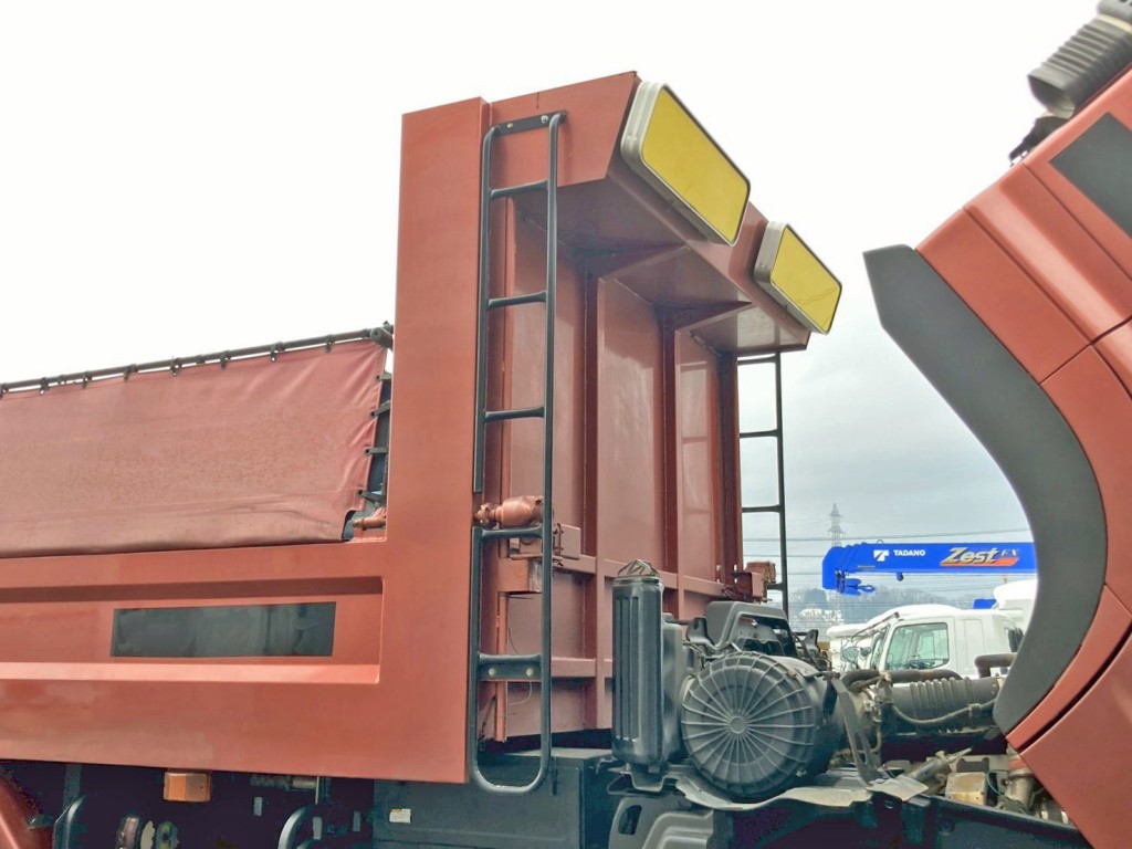 日野 プロフィア QKG-FS1EKDAの写真16