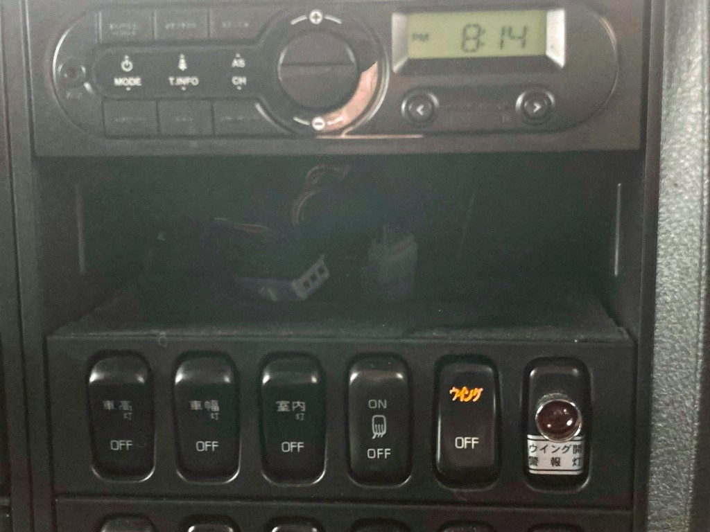 コンソールボックスが欠品しています。|三菱 ファイター 2KG-FK65FZの写真22